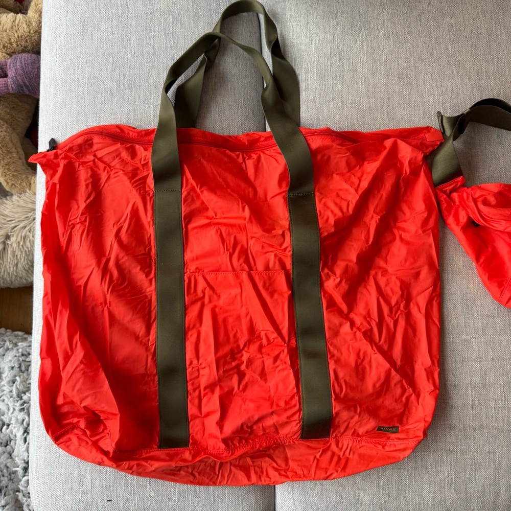 Away Nylon tote + fanny pack (belt bag) set